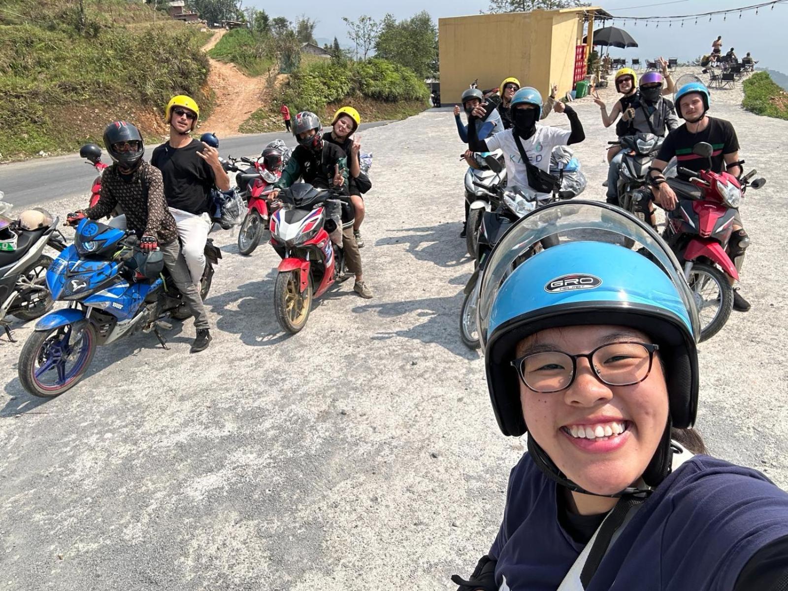 Strawberry House , Tour & Motorbikes Rentel Bed & Breakfast Hà Giang Ngoại thất bức ảnh