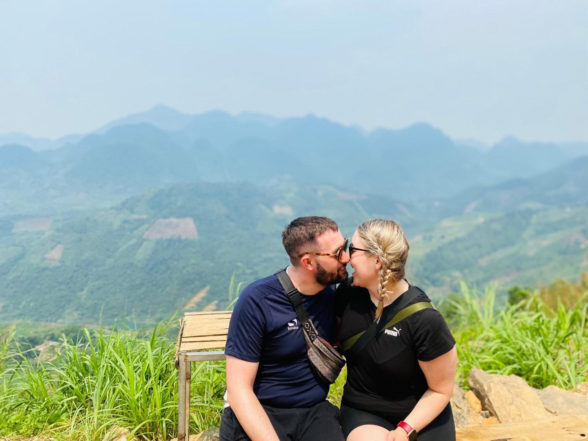 Strawberry House , Tour & Motorbikes Rentel Bed & Breakfast Hà Giang Ngoại thất bức ảnh