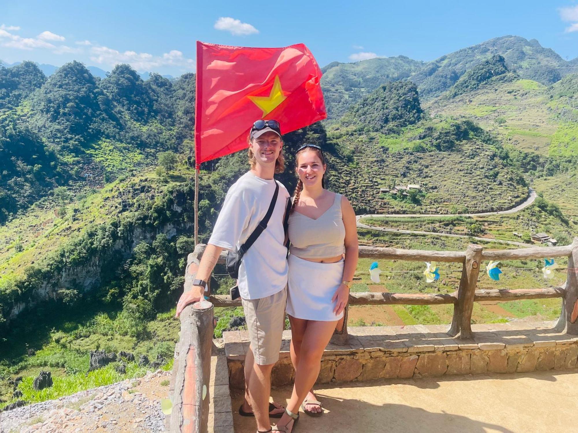 Strawberry House , Tour & Motorbikes Rentel Bed & Breakfast Hà Giang Ngoại thất bức ảnh