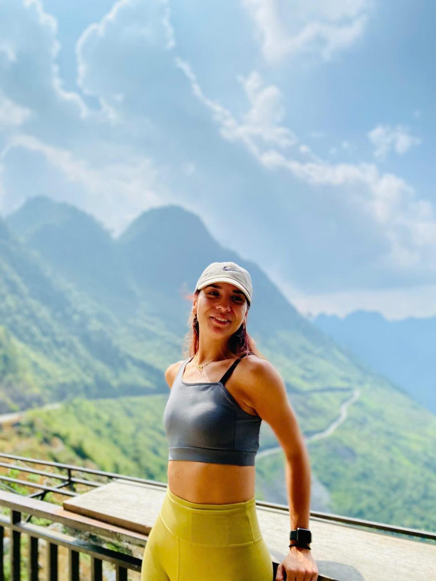 Strawberry House , Tour & Motorbikes Rentel Bed & Breakfast Hà Giang Ngoại thất bức ảnh