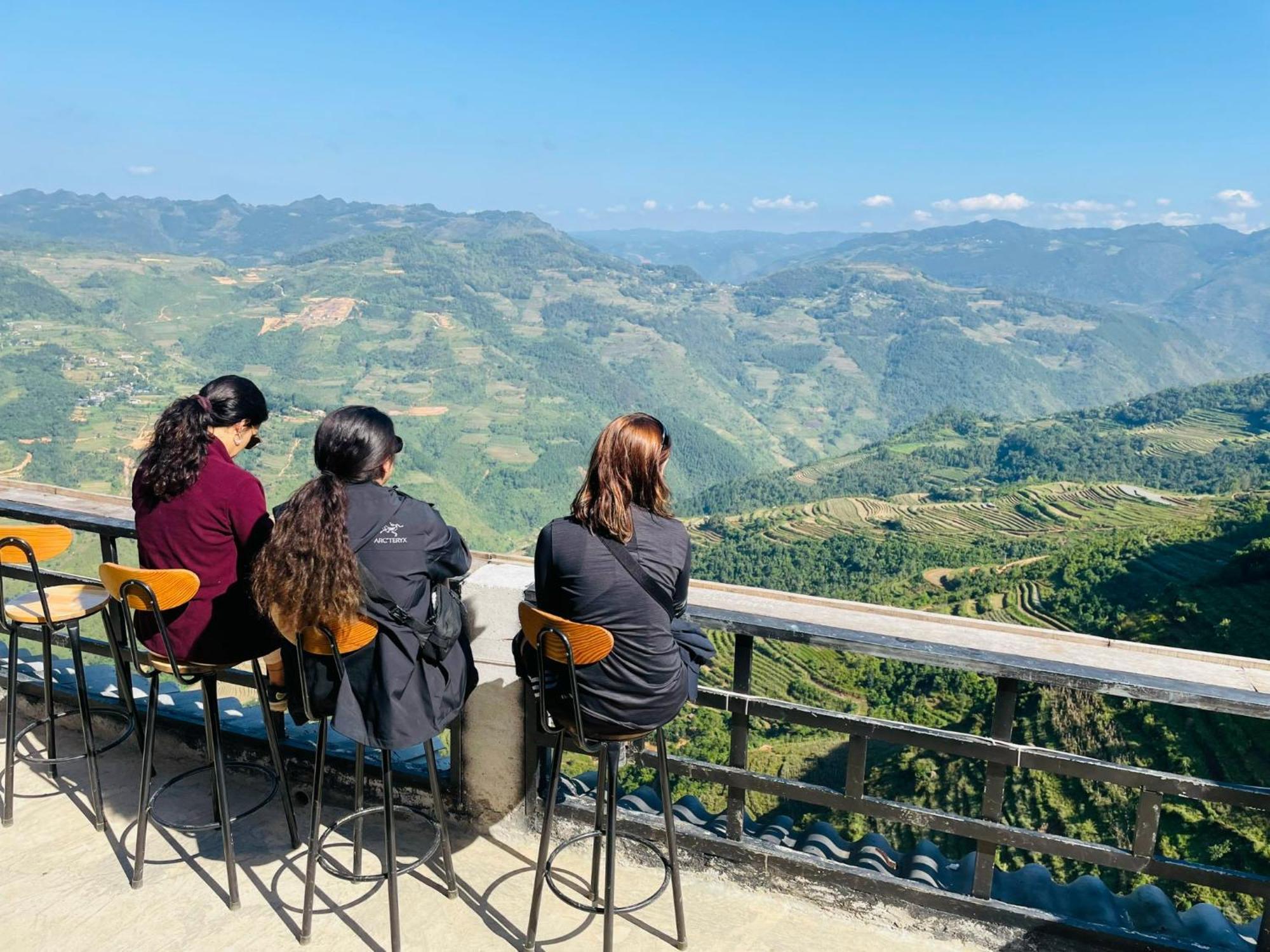 Strawberry House , Tour & Motorbikes Rentel Bed & Breakfast Hà Giang Ngoại thất bức ảnh